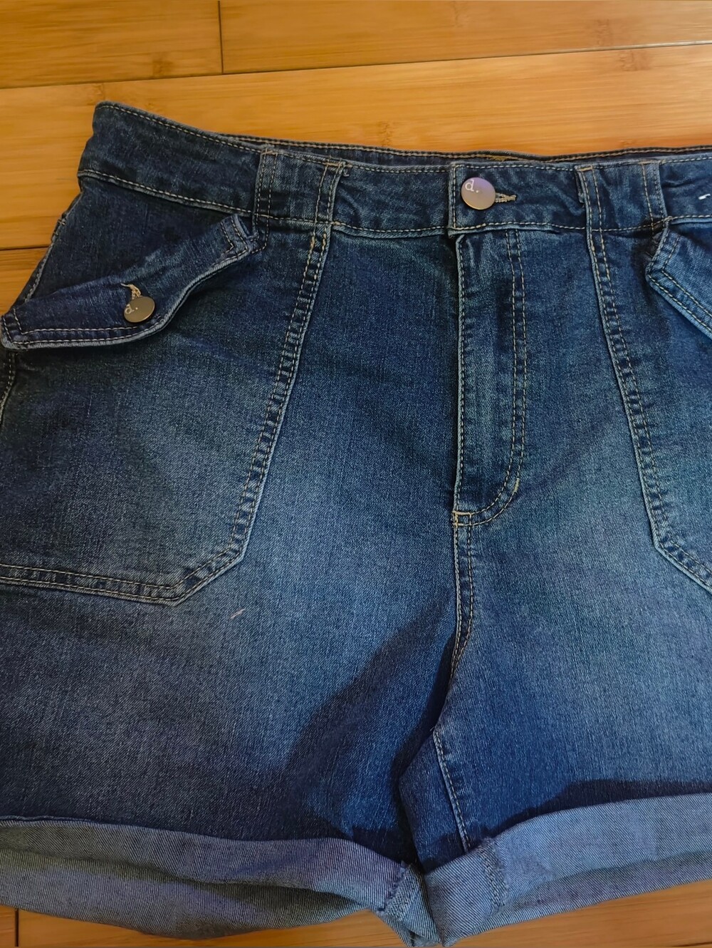High-Waist Rolled Hem Denim Shorts - Dark Blue